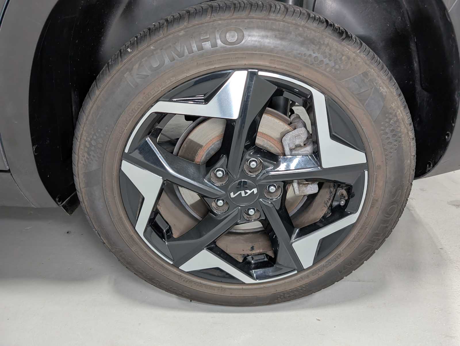 2024 Kia Seltos EX photo 3