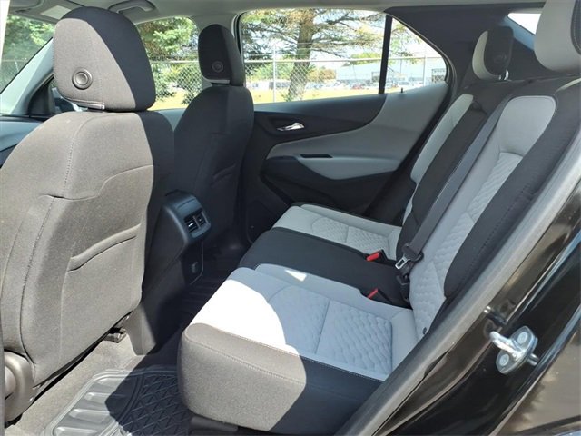 2018 Chevrolet Equinox LS photo 9