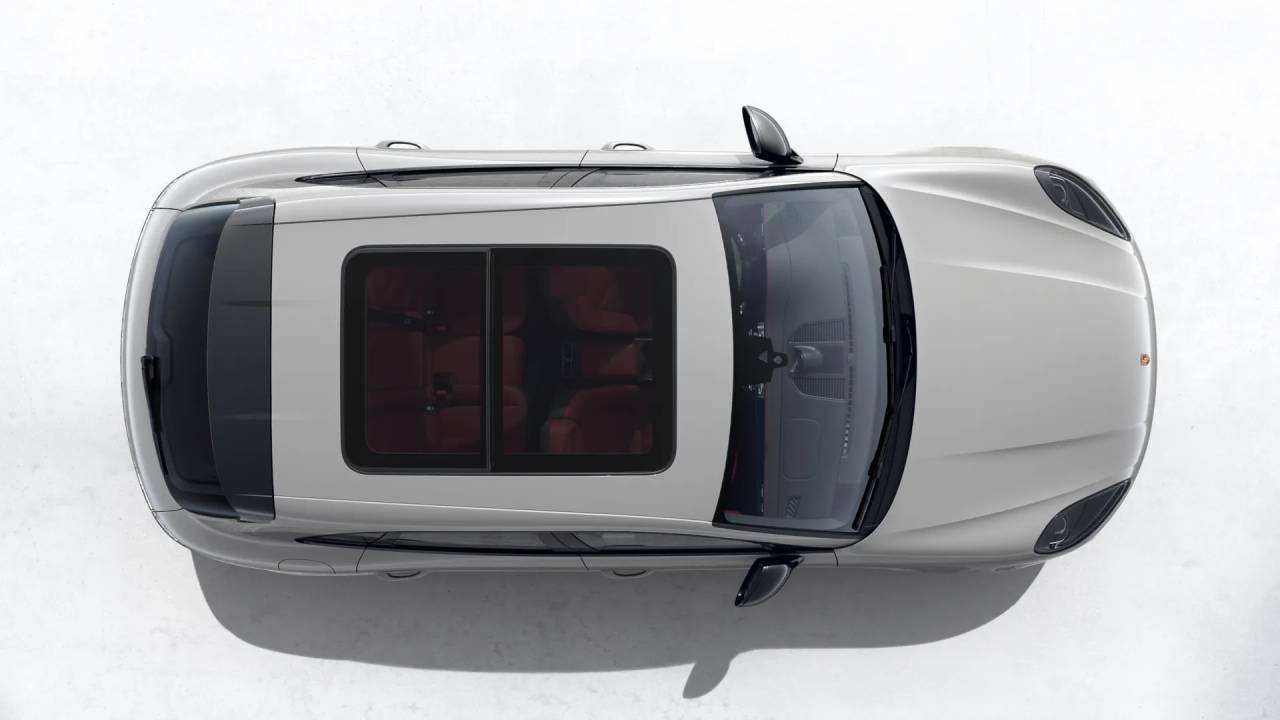 2026 Porsche Macan T photo 4