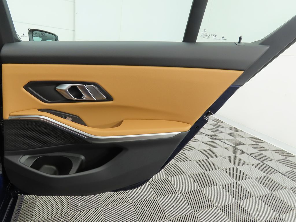 2025 Bmw 330i photo 27