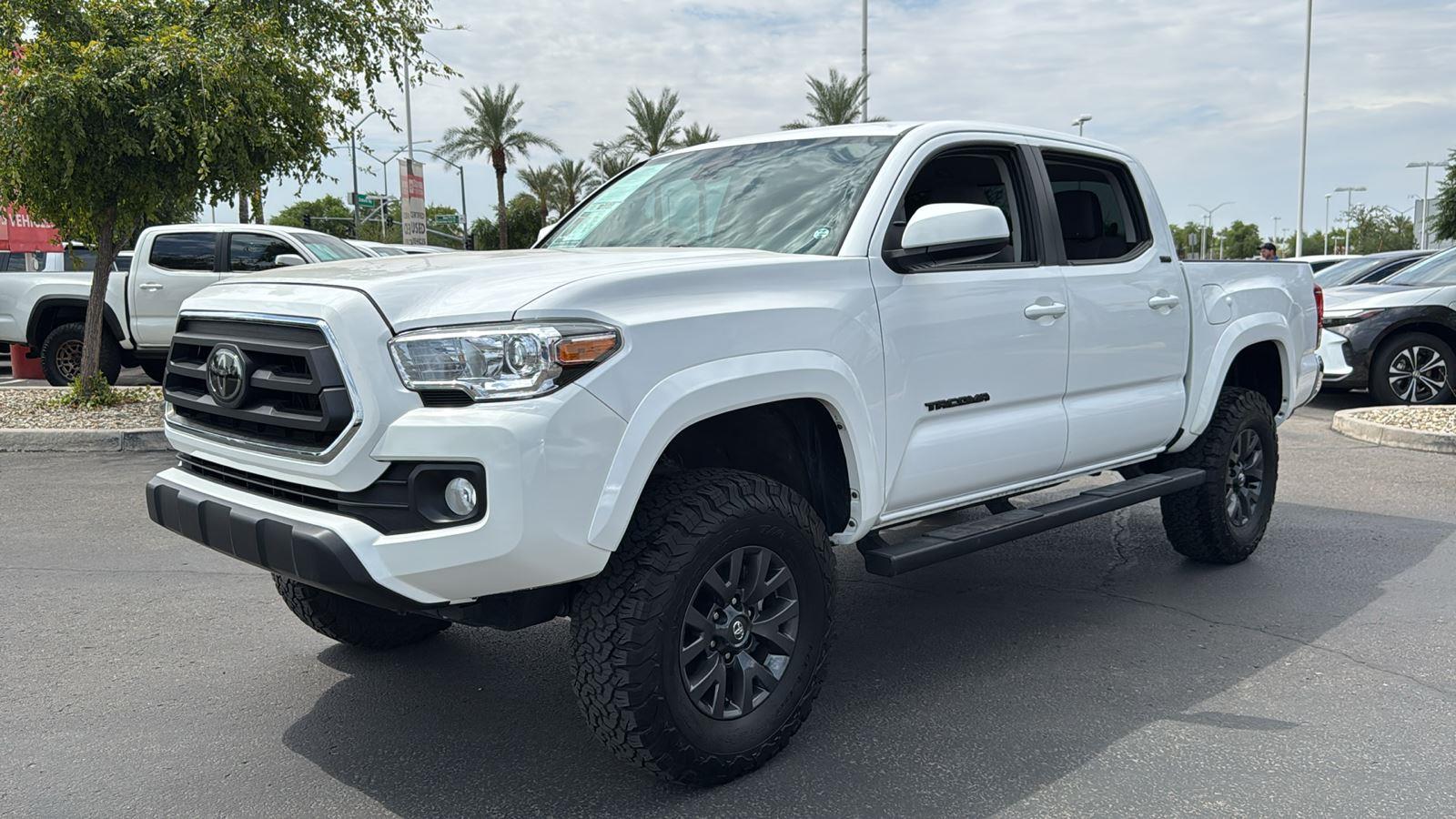 2022 Toyota Tacoma SR5 photo 3