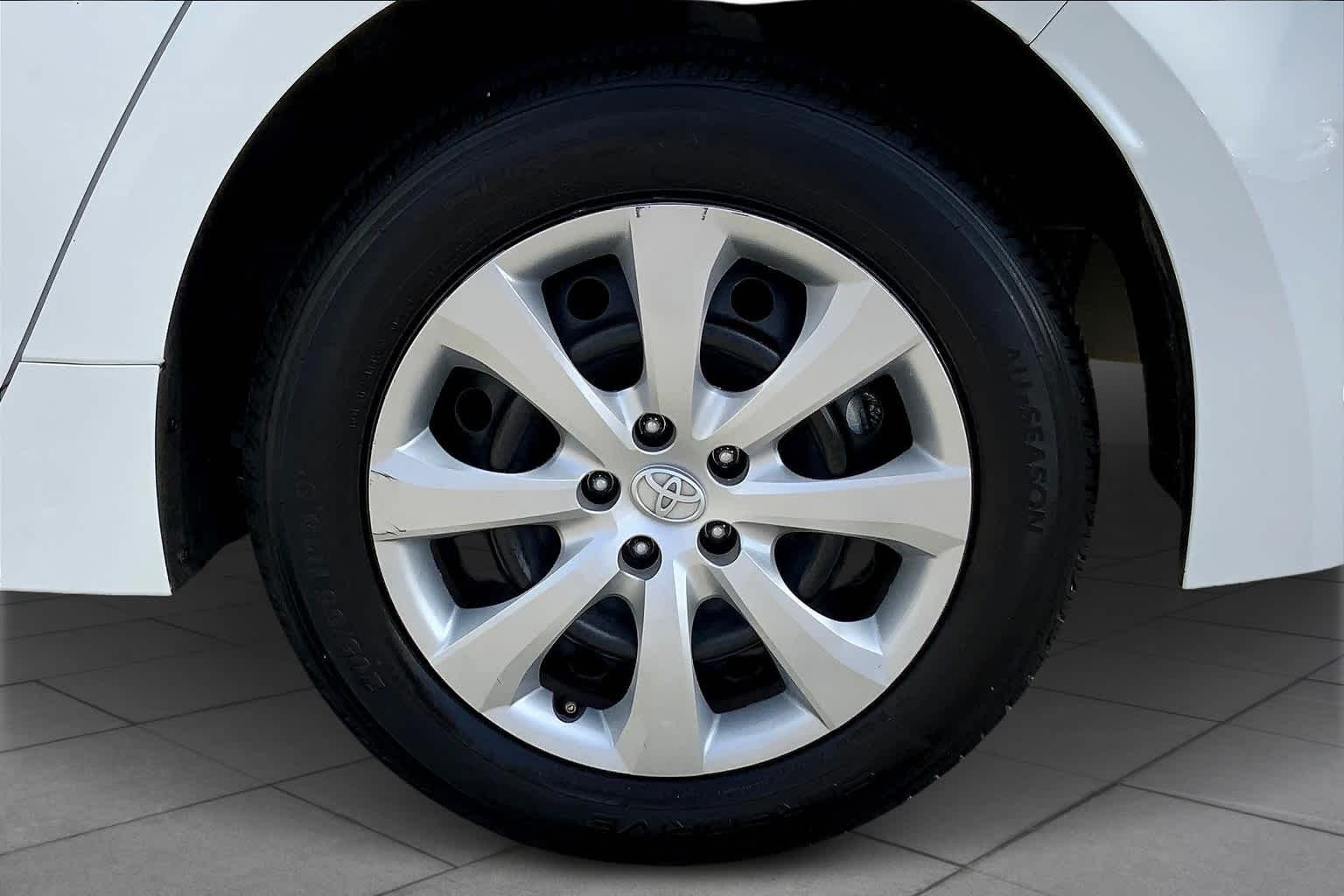 Image 9 of Pre-Owned 2023 Toyota Corolla LE