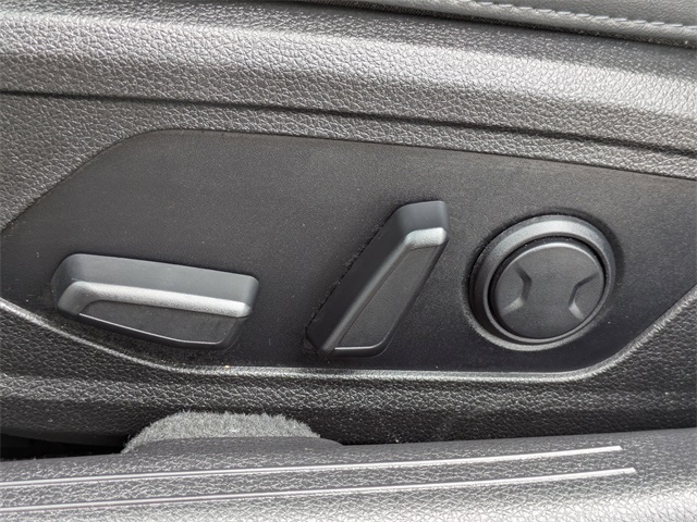 2023 Kia K5 EX photo 18