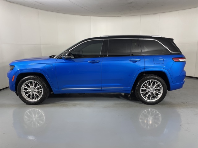 2023 Jeep Grand Cherokee Summit 4xe photo 3
