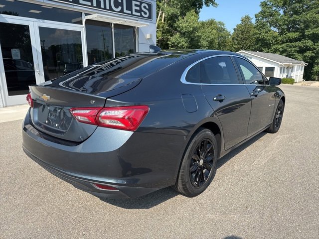 2021 Chevrolet Malibu 1LT photo 2