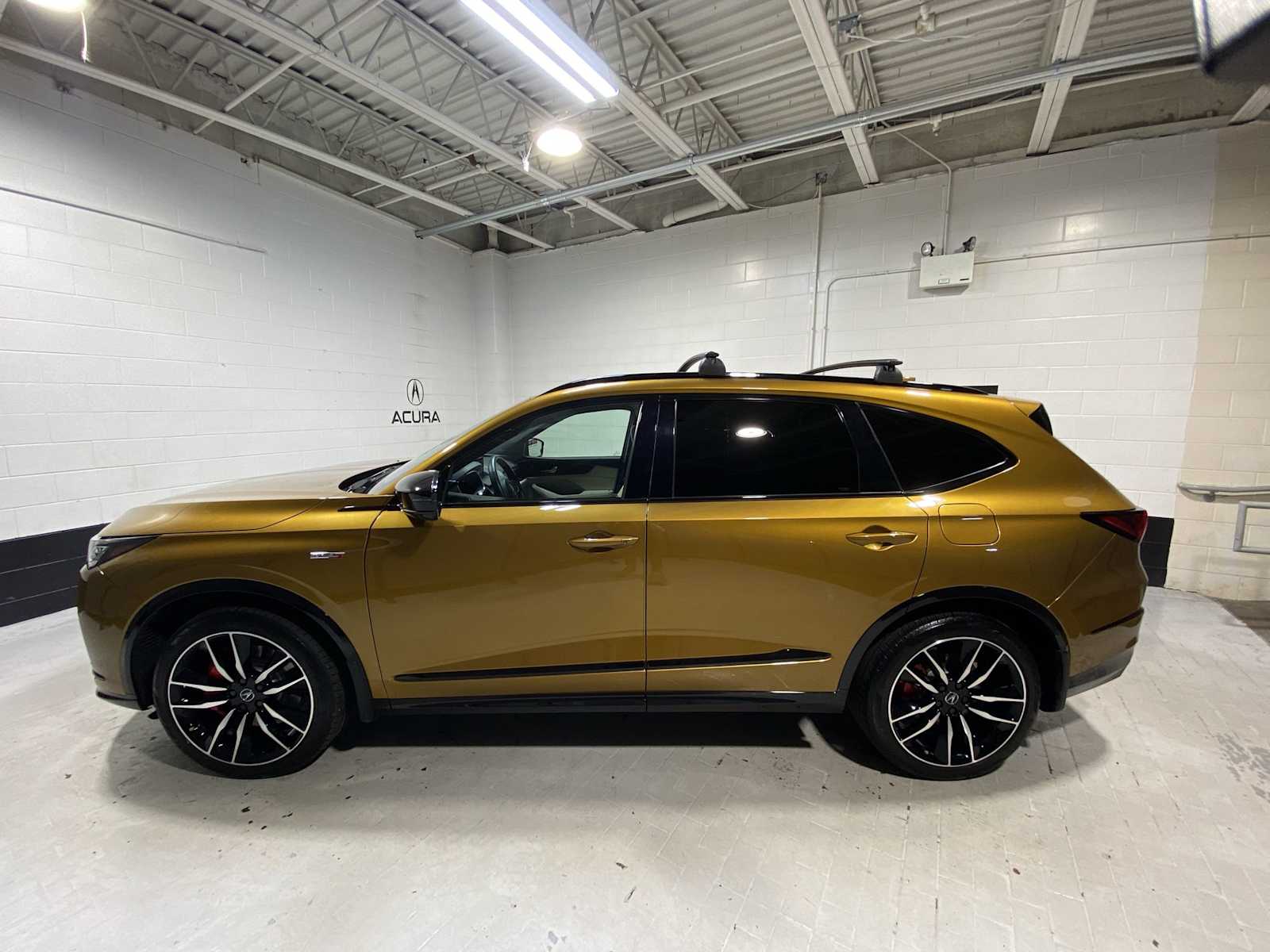 2022 Acura MDX Type S Advance photo 3