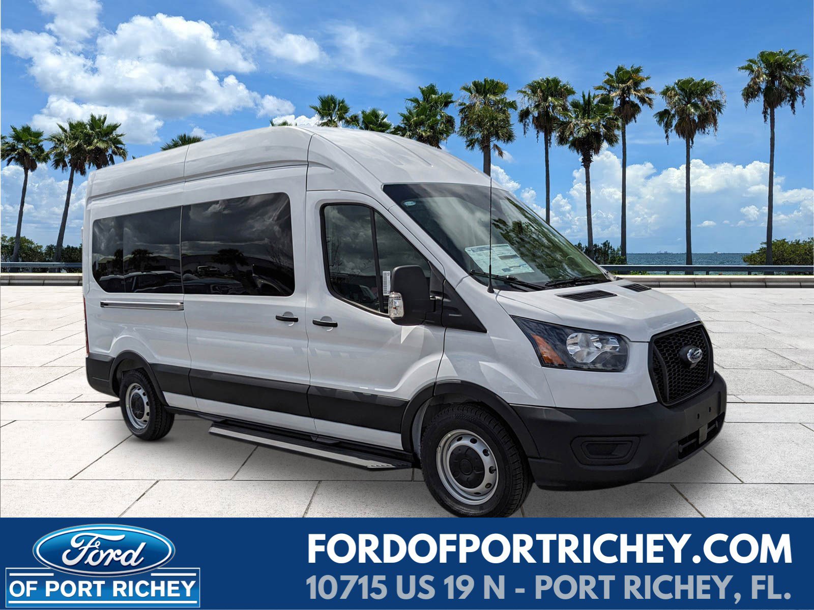 2025 Ford Transit Passenger Van XL's photo