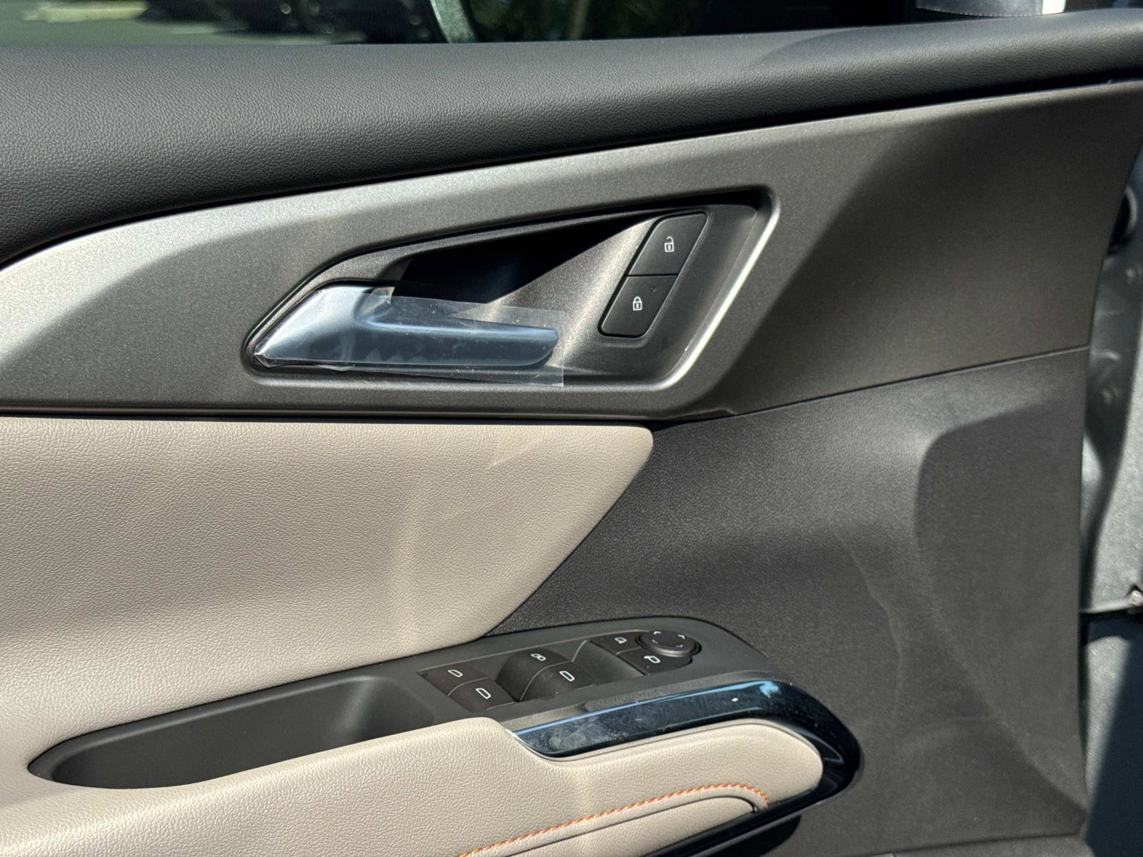 2026 Chevrolet Traverse LE photo 18