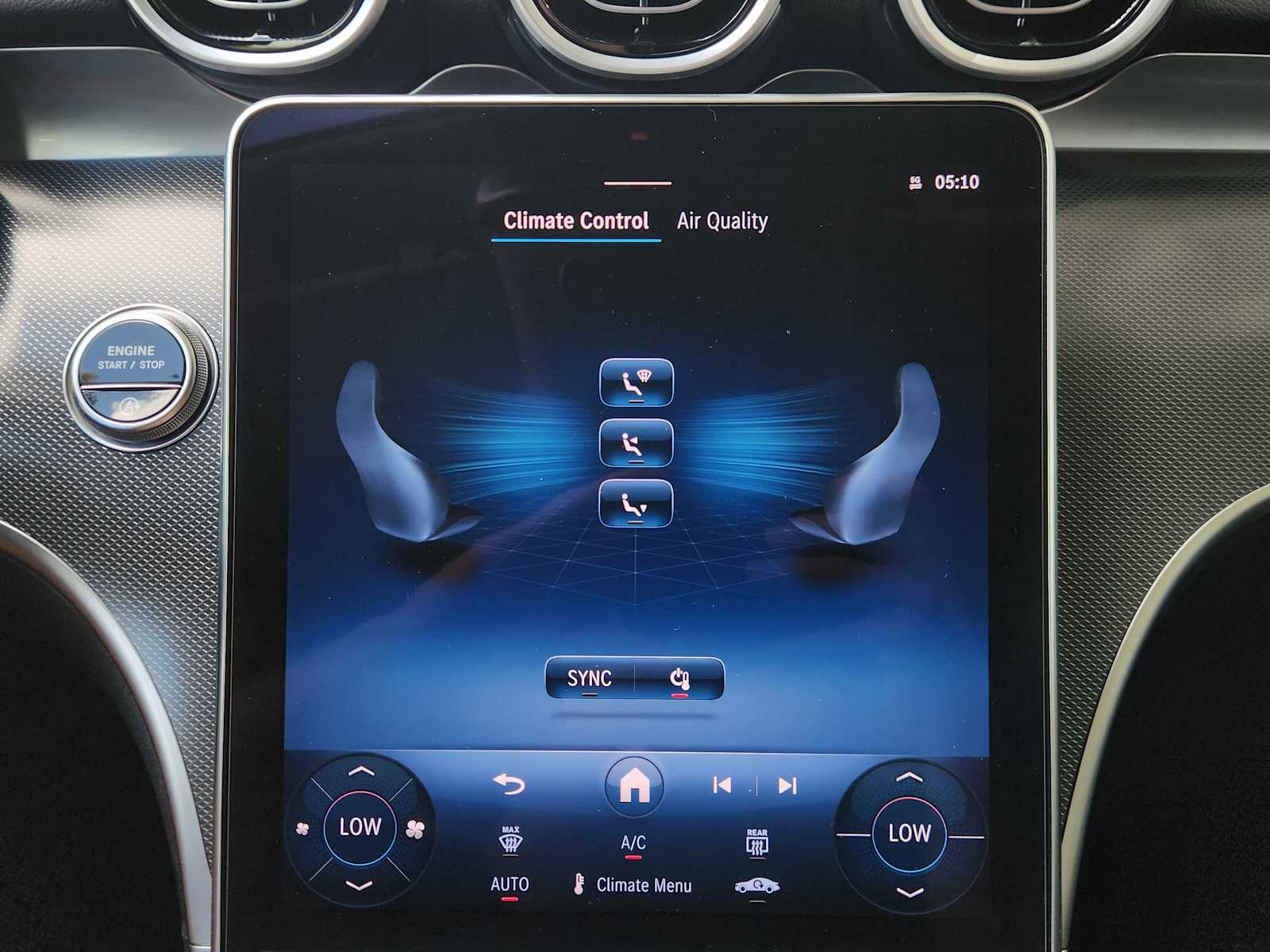 2025 Mercedes Benz C 300 photo 15