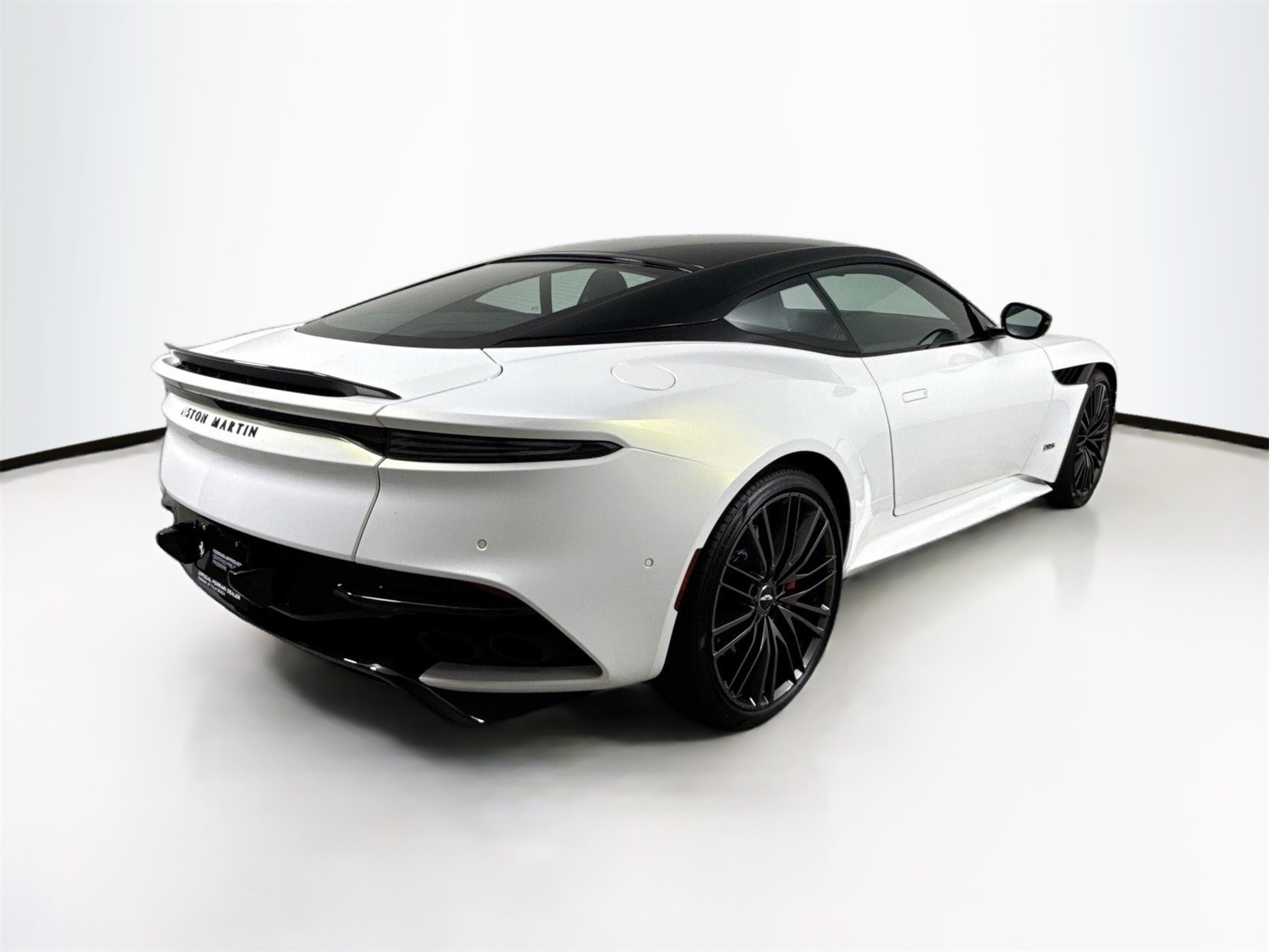 2023 Aston Martin DBS AM7 photo 7