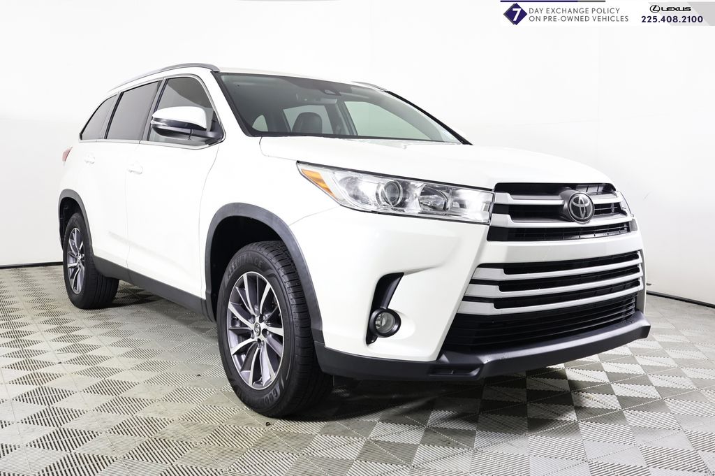 2019 Toyota Highlander XLE's photo