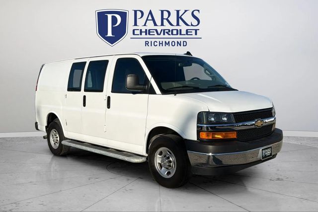 2024 Chevrolet Express Cargo Work Van's photo