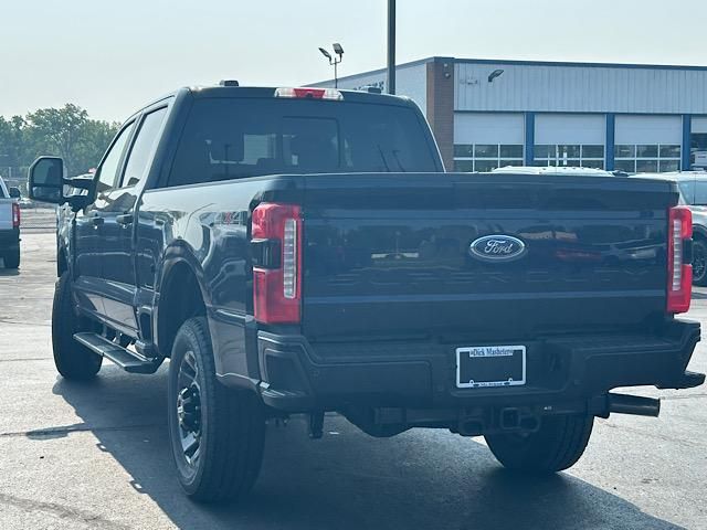 2025 Ford F-250 XL photo 8
