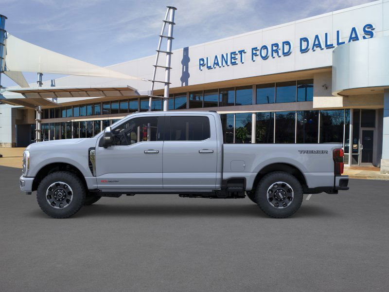 2026 Ford F-250 Platinum photo 3