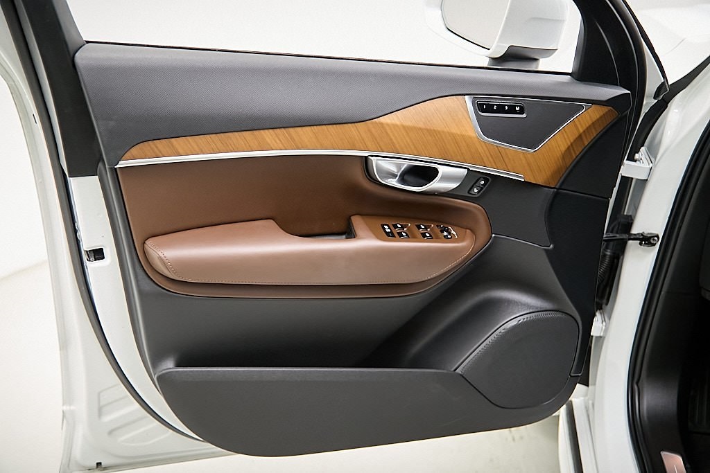 2024 VOLVO XC90 - Image 10