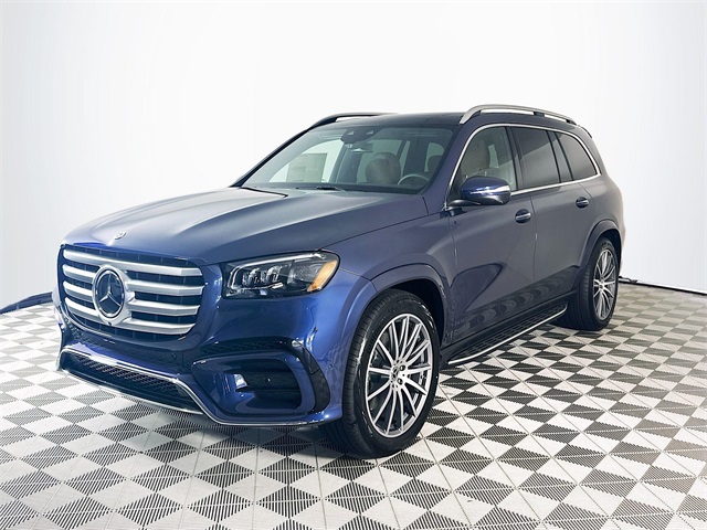 2026 Mercedes Benz GLS 450 4MATIC photo 2