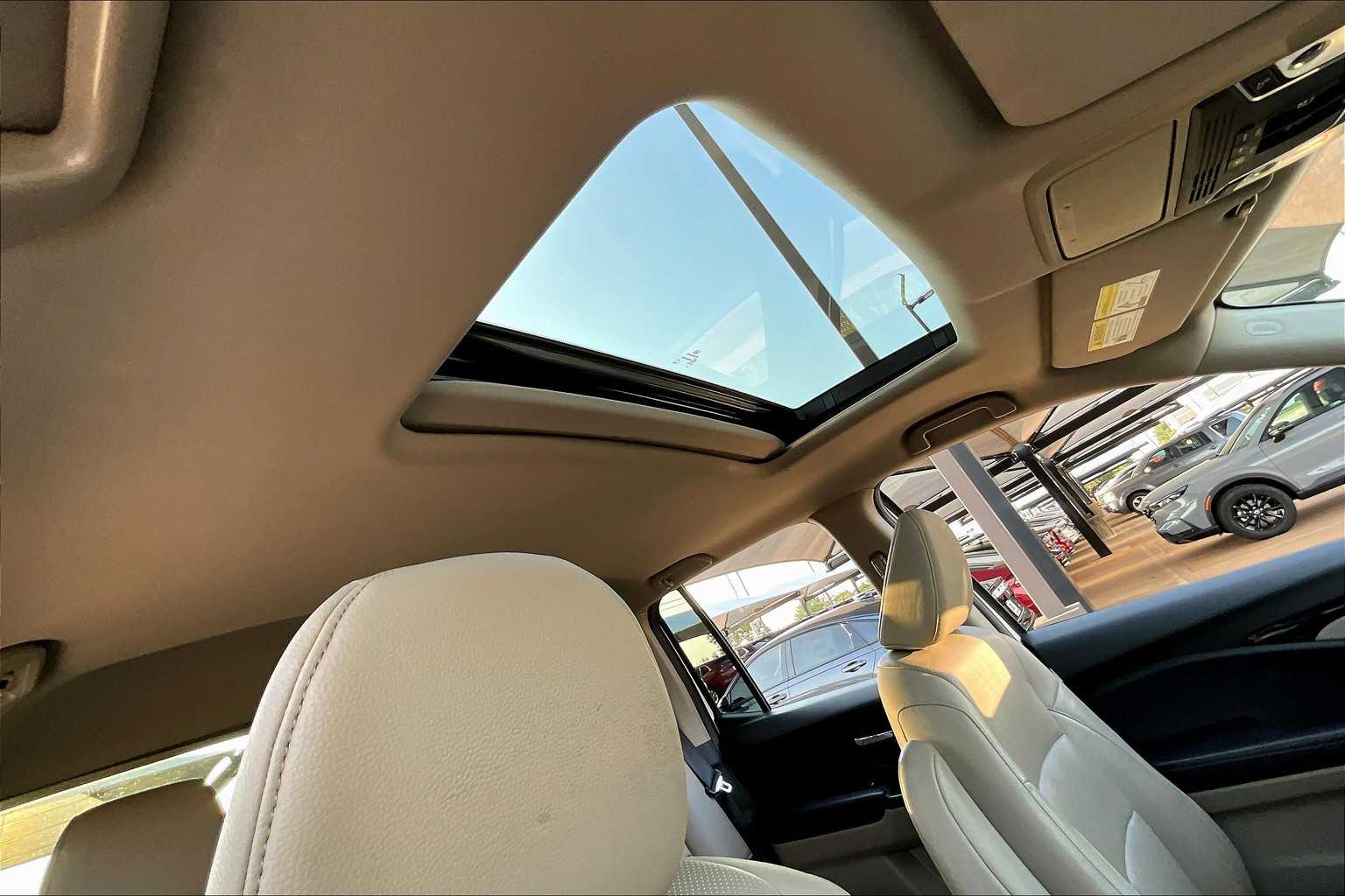 2019 Honda Ridgeline RTL-E photo 11