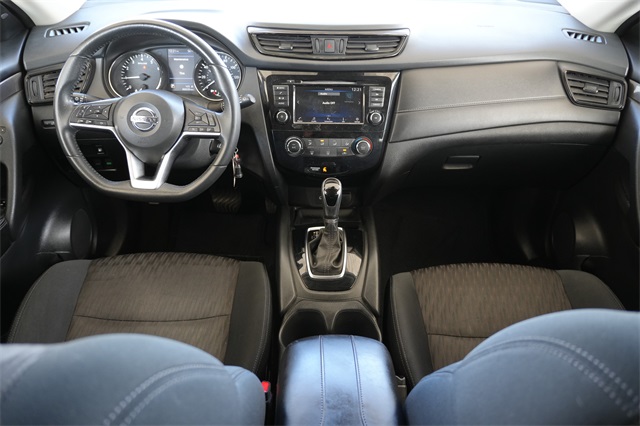 2019 Nissan Rogue S photo 2