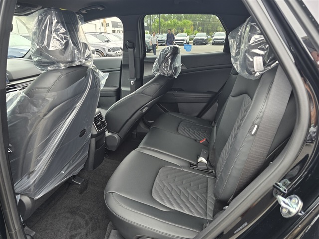 2026 Kia Sportage X-Line photo 4