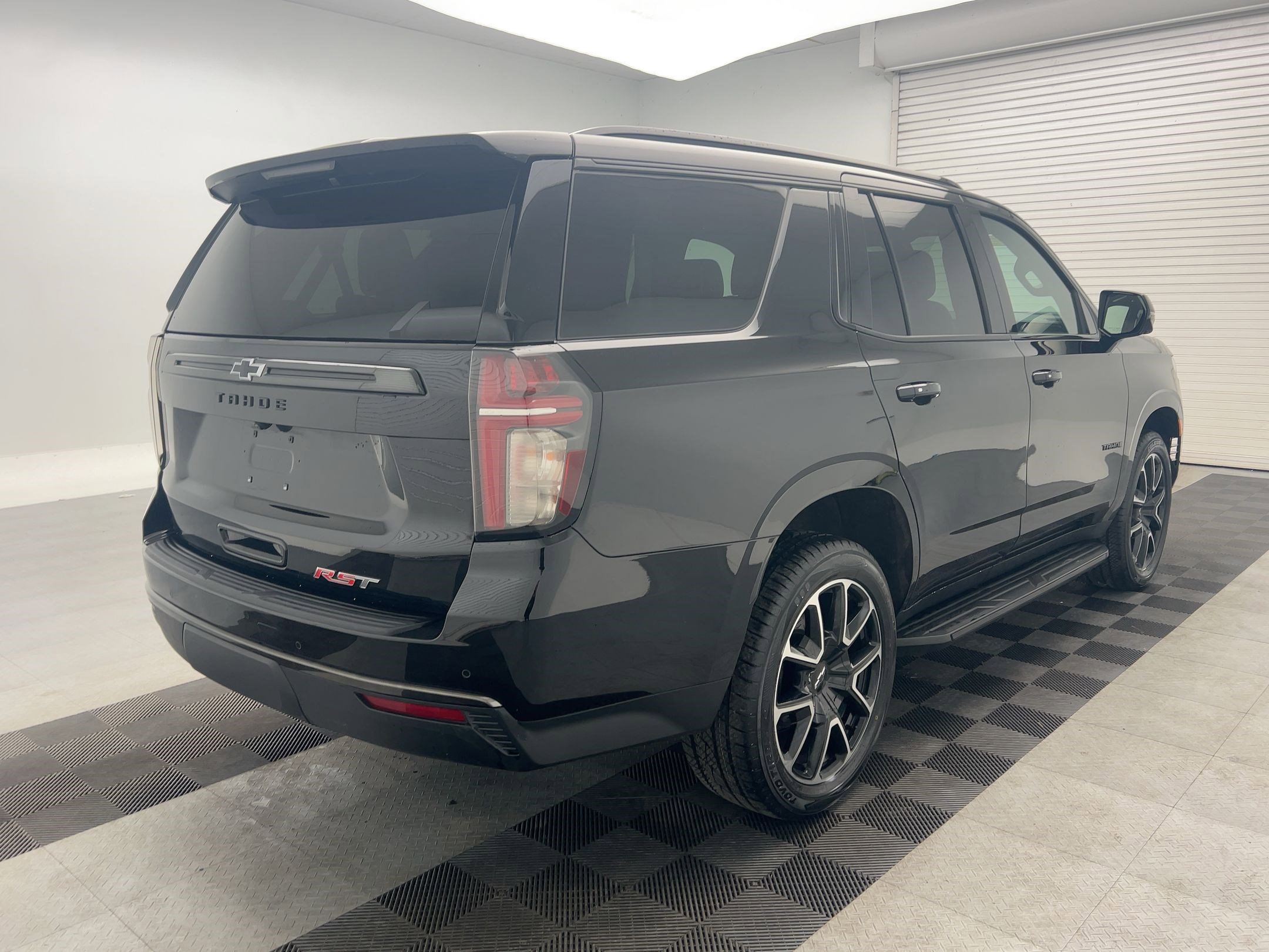 2021 Chevrolet Tahoe RST photo 9