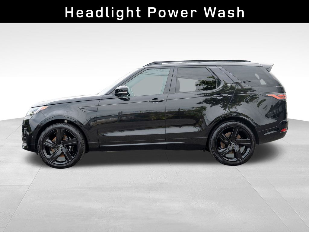 2024 Land Rover Discovery Metropolitan Edition photo 5