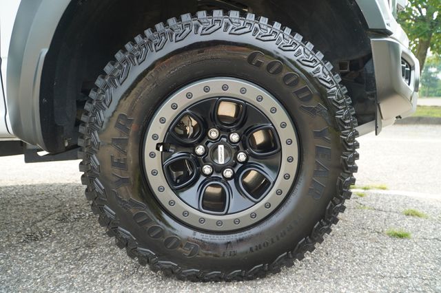 2021 Ford F-150 Raptor photo 13
