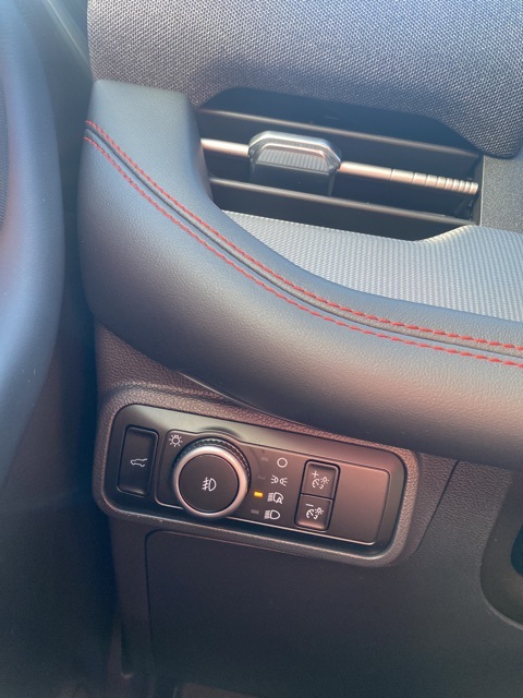 2025 Ford Explorer ST photo 20