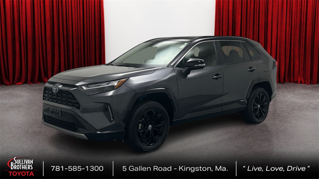 2024 Toyota RAV4 XSE's photo