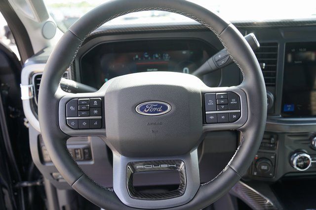 2025 FORD F-250 - Image 42