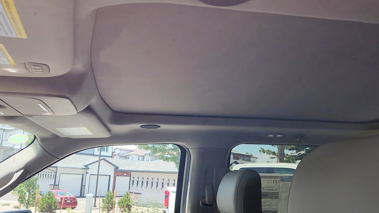 2025 Ford F-150 Platinum photo 16