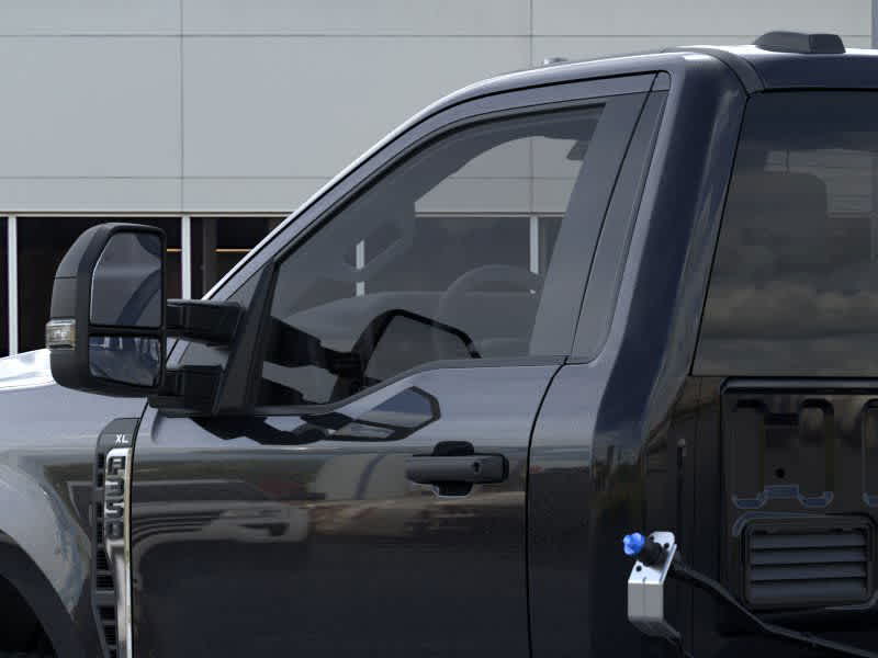 2025 Ford F-350 XL photo 18