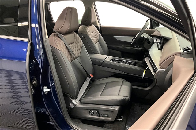 2025 Nissan Murano Platinum photo 31