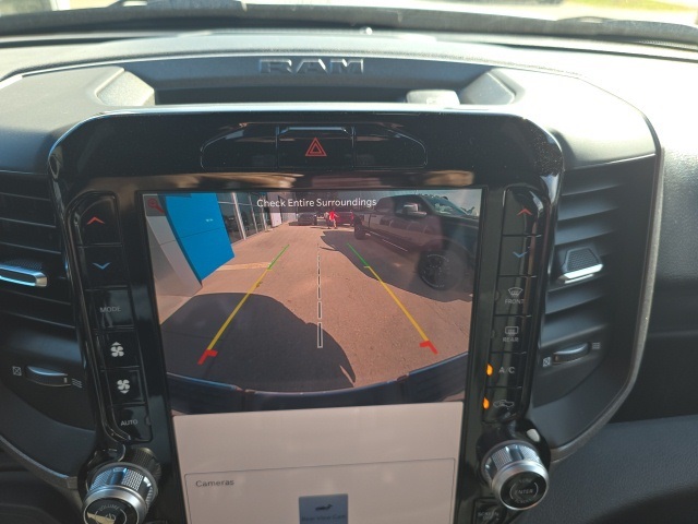 2026 Ram 2500 Tradesman photo 24