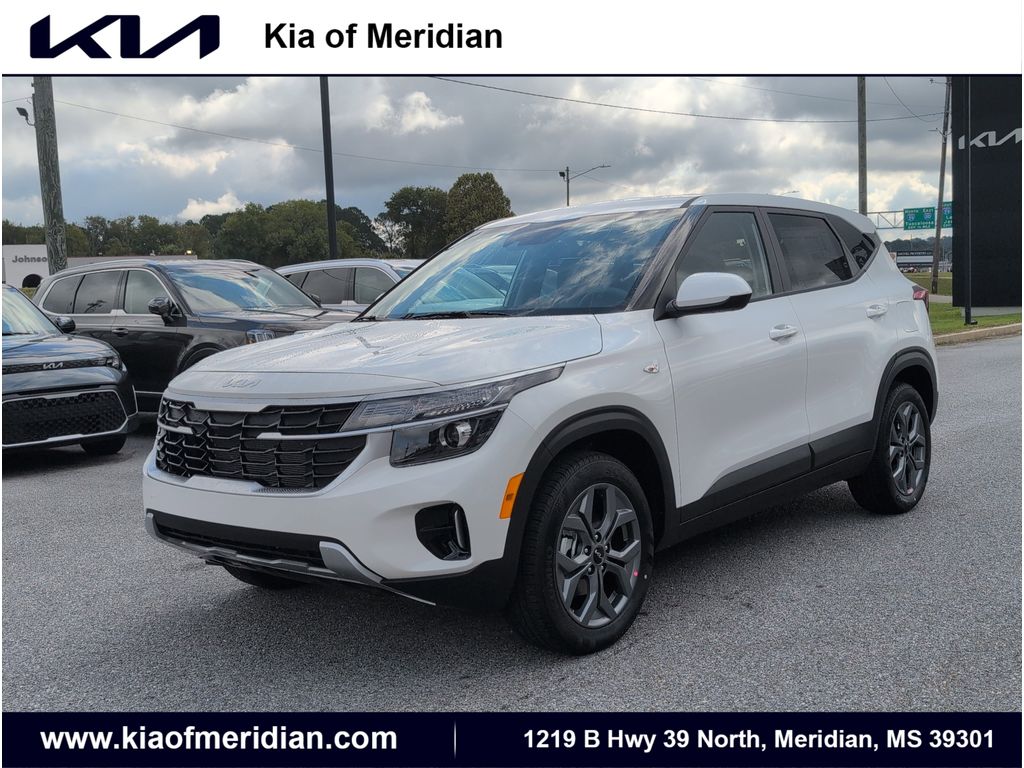 2026 Kia Seltos LX's photo