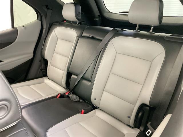 2020 Chevrolet Equinox Premier photo 23