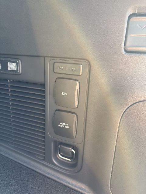 2025 Ford Expedition Platinum photo 48