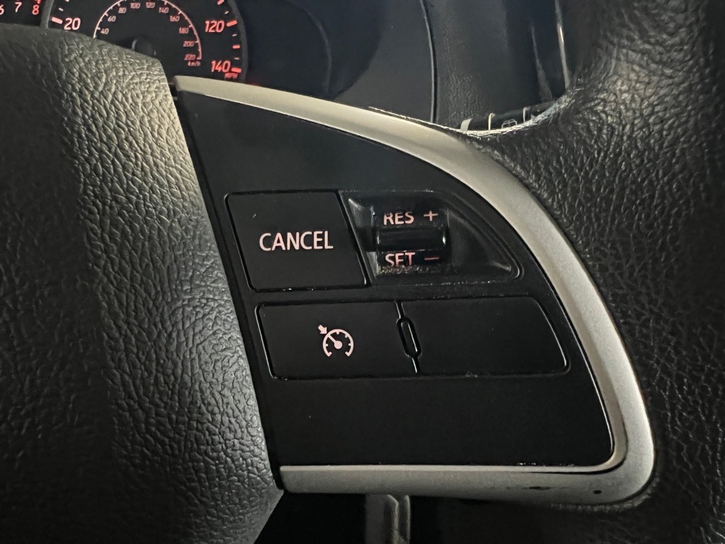 2022 Mitsubishi Mirage ES photo 9