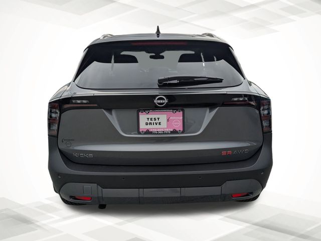 2025 Nissan Kicks SR photo 4