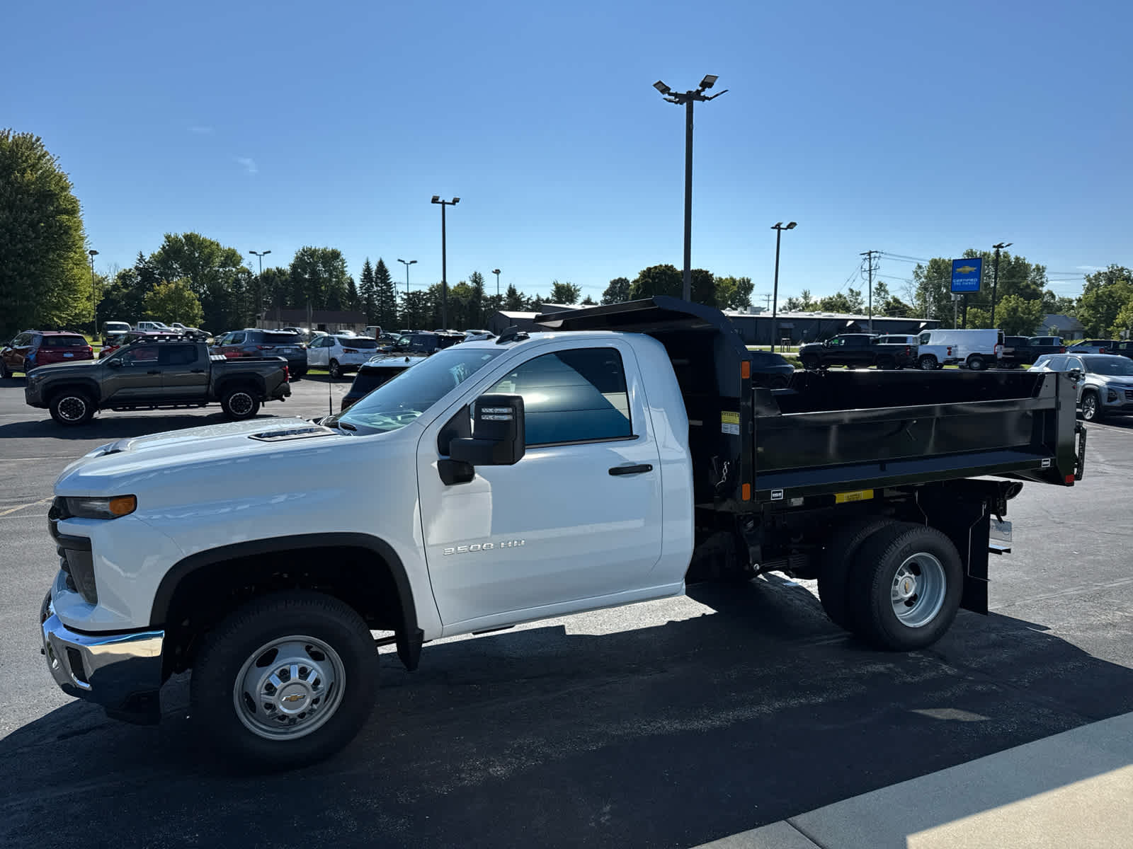 2025 Chevrolet Silverado 3500HD Work Truck photo 7