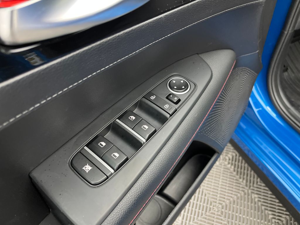 2023 Kia Forte GT photo 11