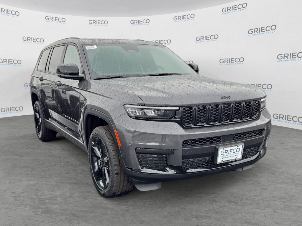 2025 Jeep Grand Cherokee L Altitude's photo