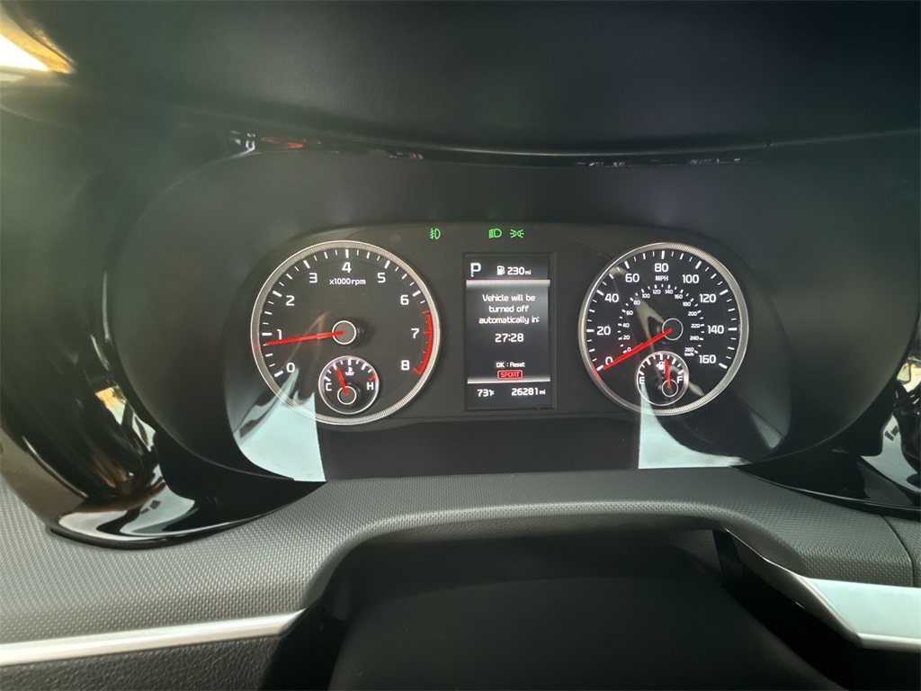 2024 Kia K5 GT-Line photo 10