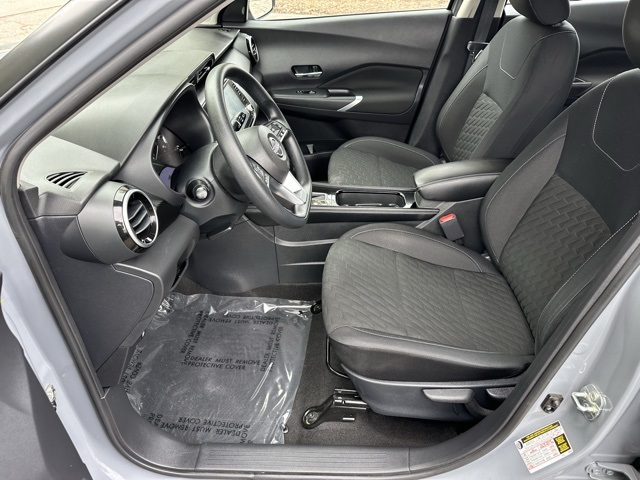 2023 Nissan Kicks SV photo 4