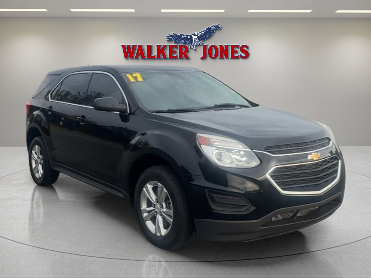 2017 Chevrolet Equinox LS's photo