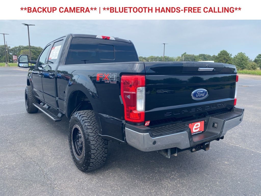 2017 Ford F-250 Lariat photo 6