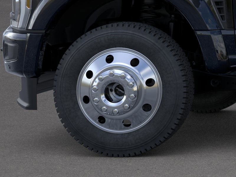 2026 Ford F-450 photo 18