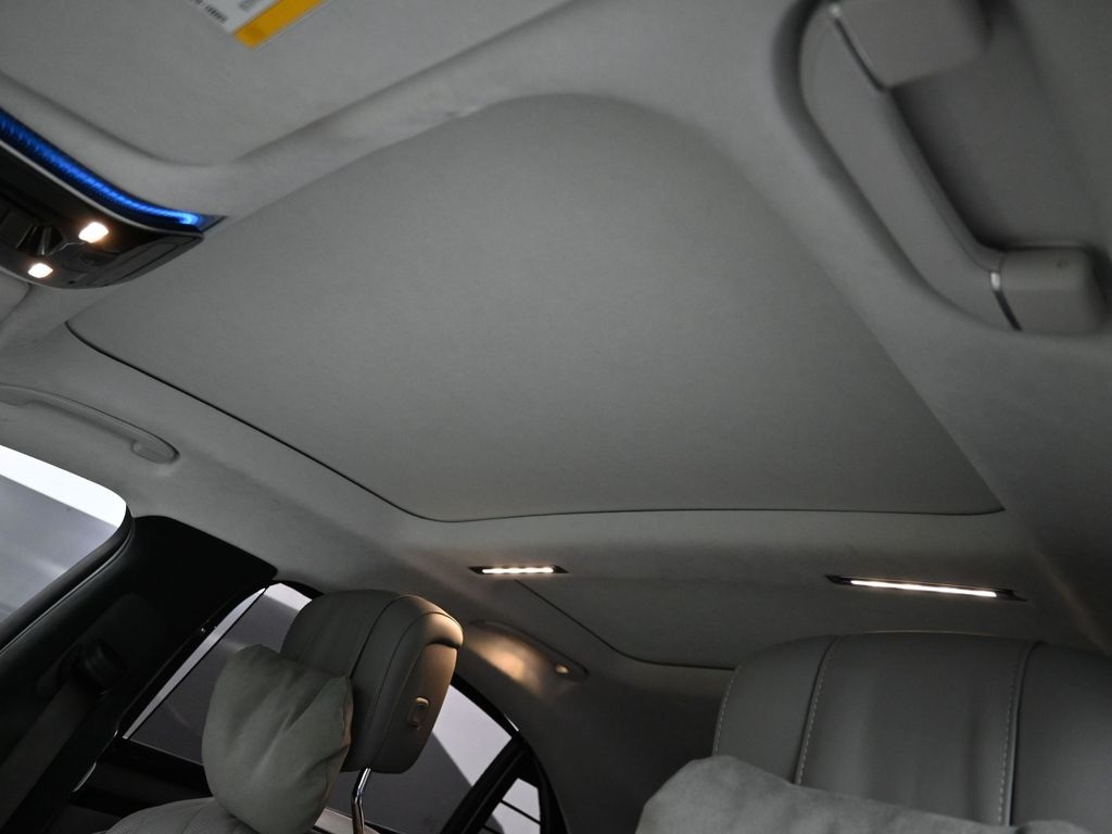 2022 Mercedes Benz S 500 4MATIC photo 21