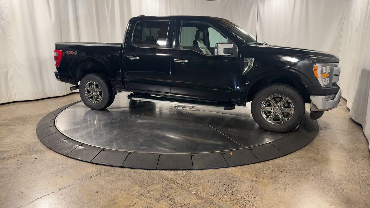 2023 Ford F-150 Lariat photo 2