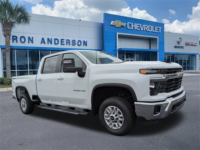 2025 Chevrolet Silverado 2500HD LT's photo