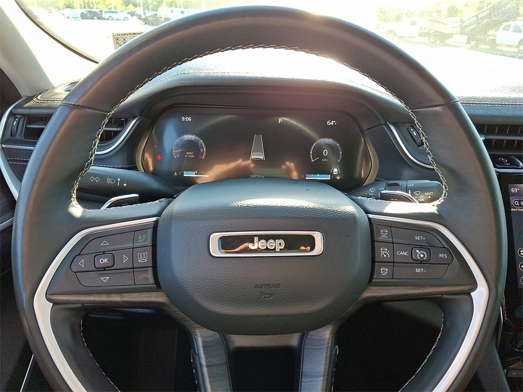 2022 Jeep Grand Cherokee Limited photo 23